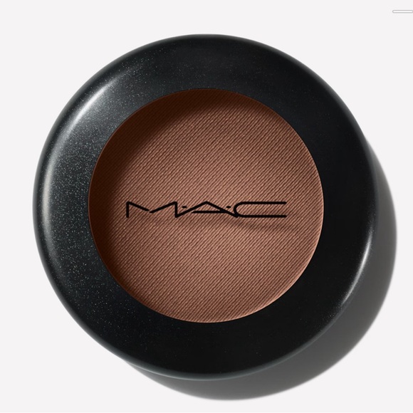 MAC Eyeshadow in Espresso – 0.05 oz / 1.5 g – Deep Brown Shade for Defined Eyes. - Picture 3 of 6